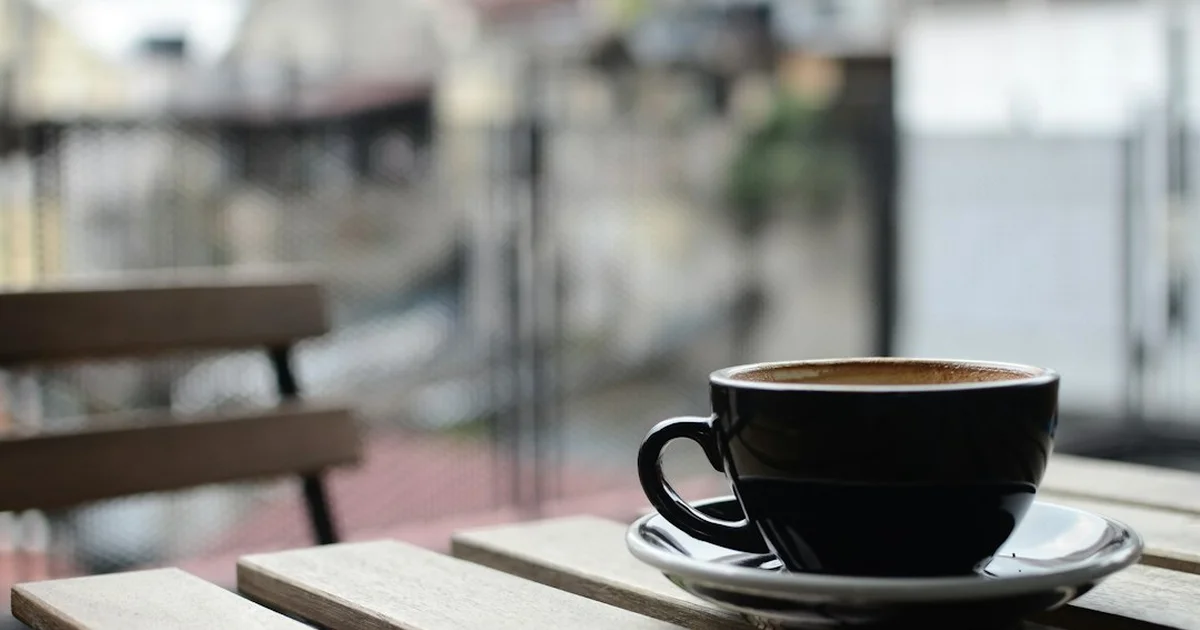 カフェのメニュー数を3〜4種に絞るだけで売上が変わる理由と看板メニューの育て方