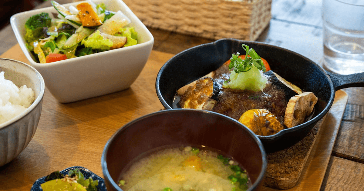 グループ客を丸ごと失わない!飲食店のハラール・ベジタリアン対応5つの実践ステップ