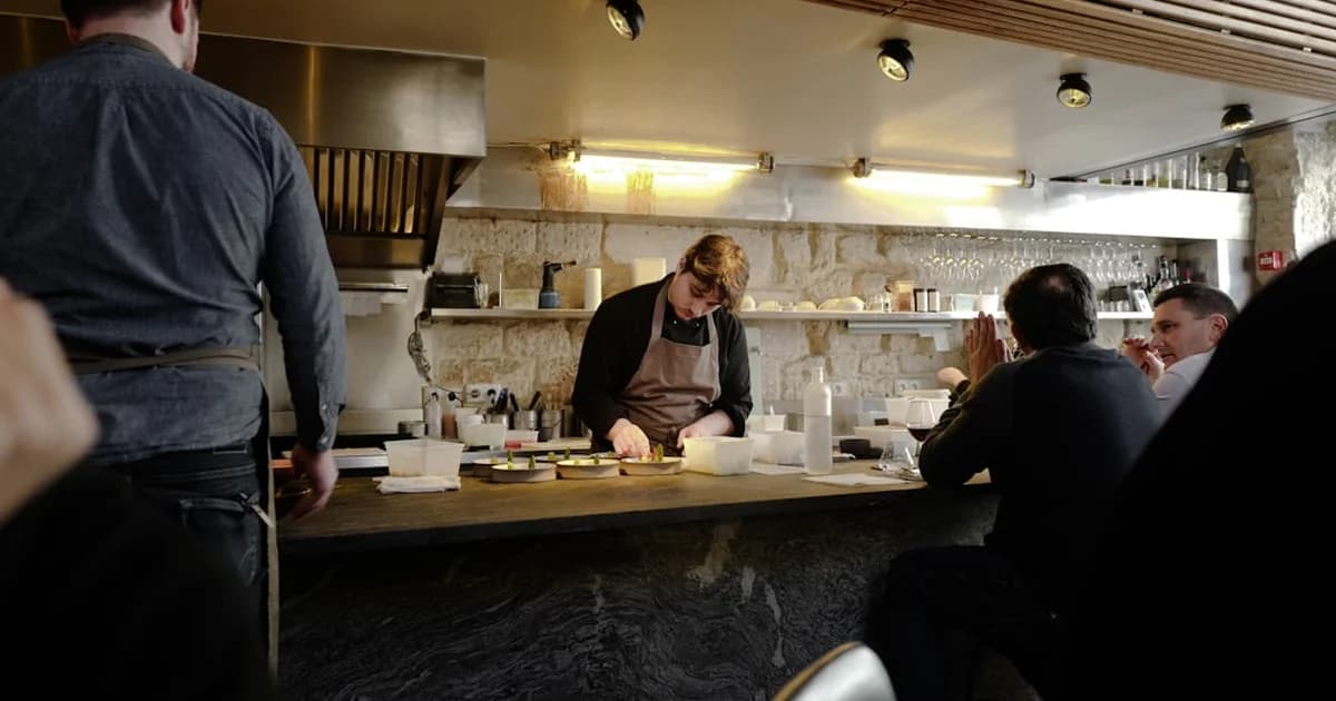 飲食店の離職率を下げる5つの方法|採用より「定着」が人手不足を解決する近道